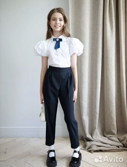 Новая нарядная школьная блузка для девочки 134-146