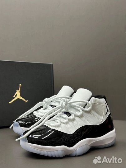 Кроссовки Air Jordan XI