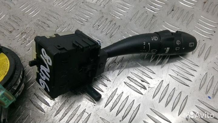 Переключатель поворотов подрулевой Hyundai i30