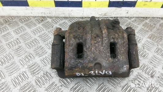 Суппорт тормозной передний левый KIA sorento 1 (3L