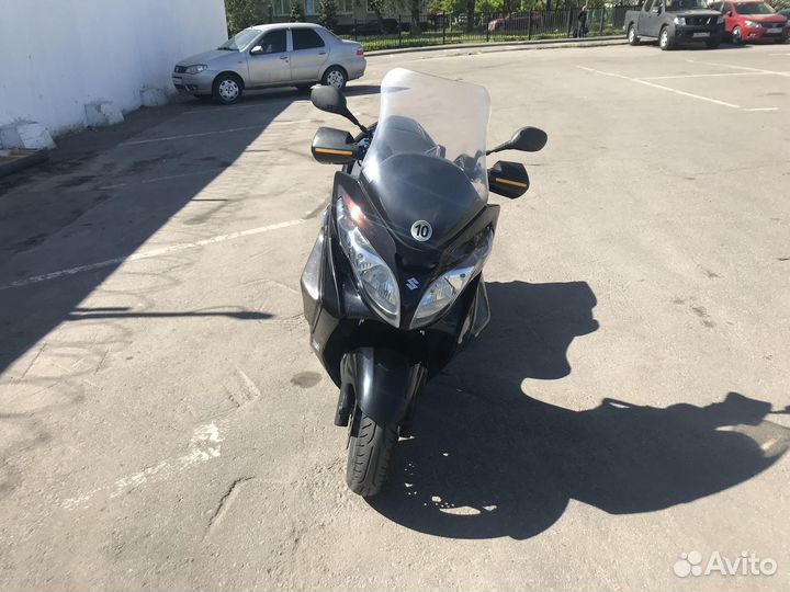 Suzuki Burgman (SkyWave) 400