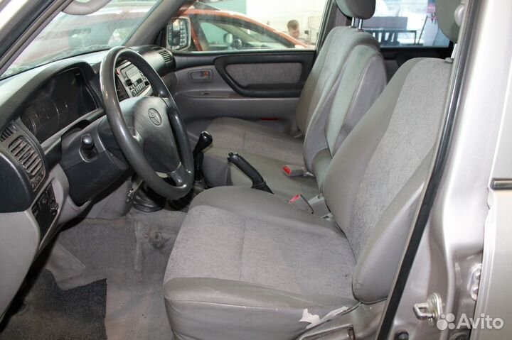 Новая экокожа на сиденья а/м Тойота Land Cruiser