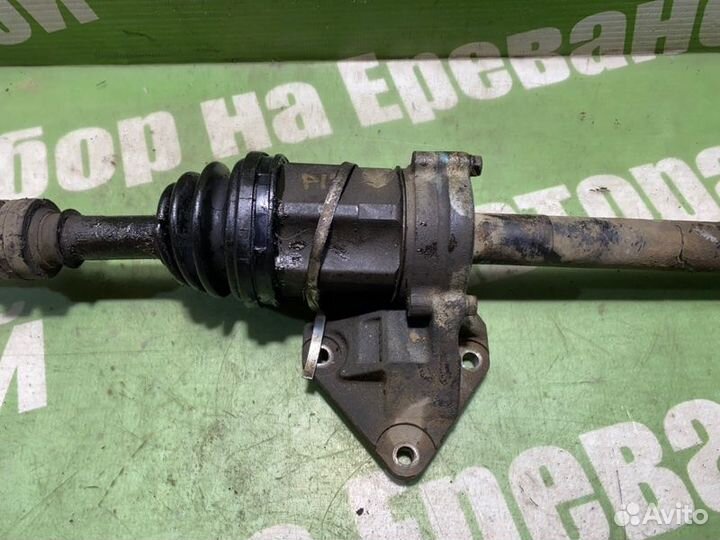 Привод передний правый Nissan Primera TP12 QR20DE