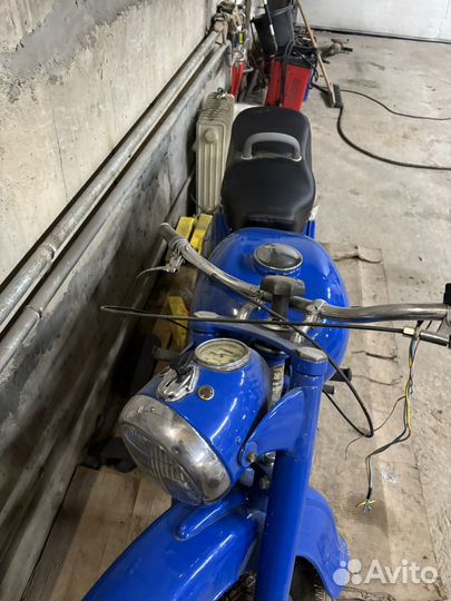 Мотоцикл иж планета 2