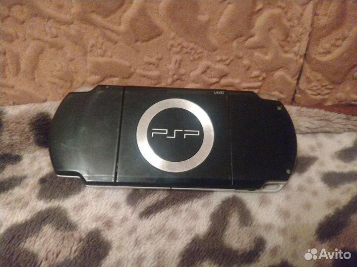 Sony PSP 2008 без зарядки б/у