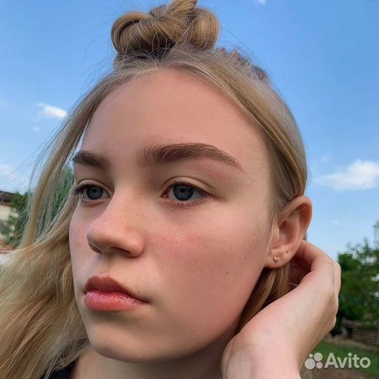 Брови, макияж