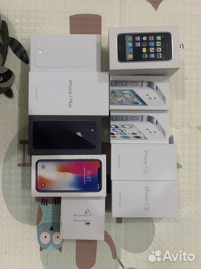 Коробки от apple iPhone