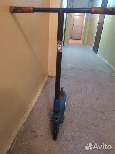 Трюковой самокат