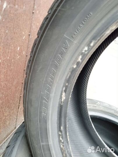 Yokohama Advan Sport V103 235/50 R19