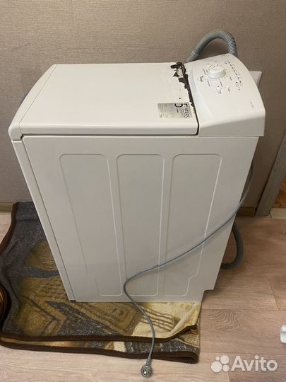 Стиральная машина с вертикальной загрузкой
