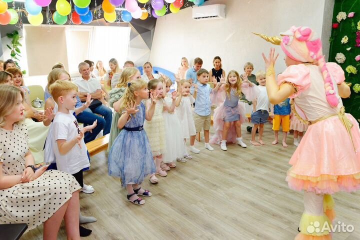 Почасовая аренда зала для выпускных и праздников