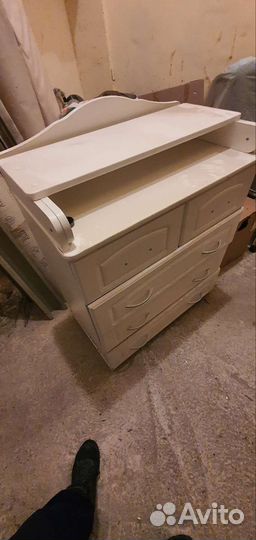 Пеленальный столик комод