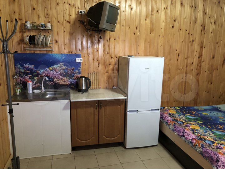 Комната 18 м² в 1-к., 1/2 эт.