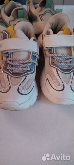 Кроссовки для девочки