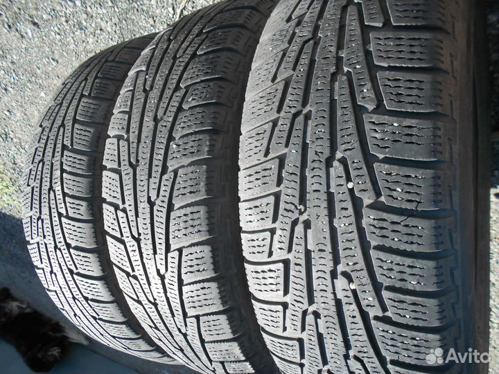 Nokian Tyres Hakkapeliitta R 225/65 R17