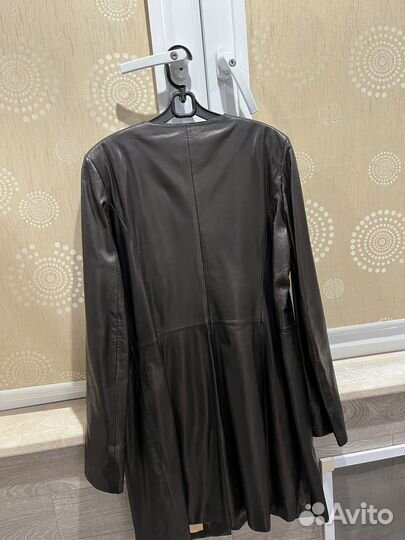 Кожаный плащ 48 женский