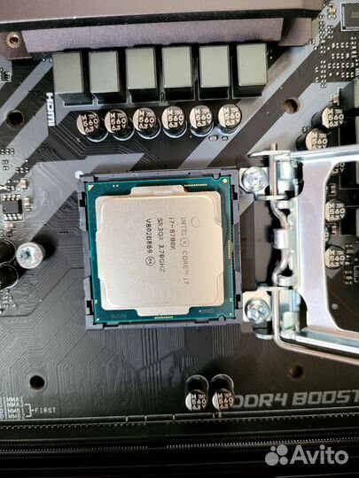 Процессор Intel core i7-8700k
