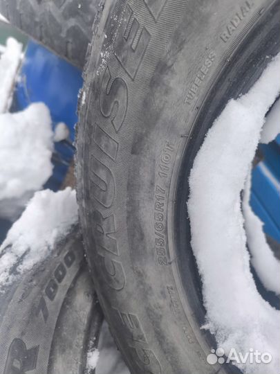 Bridgestone Ice Cruiser 7000 255/65 R17