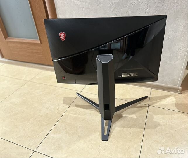 Игровой монитор MSI Optix MPG27C