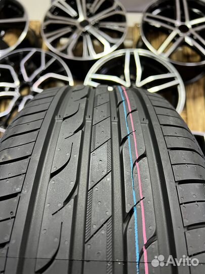 Marshal MH15 215/65 R17 99V