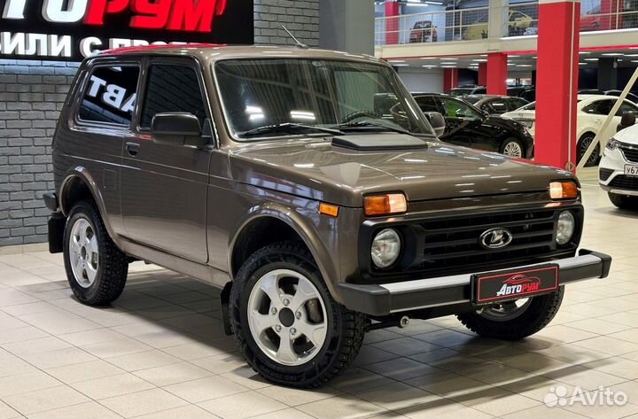 ВАЗ Niva Legend 1.7 МТ, 2022, 13 777 км