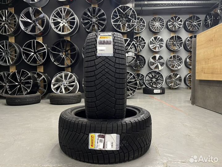 Pirelli ice zero fr 215 65 r16