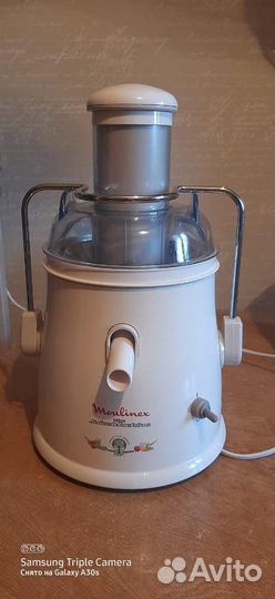 Соковыжималка шнековая