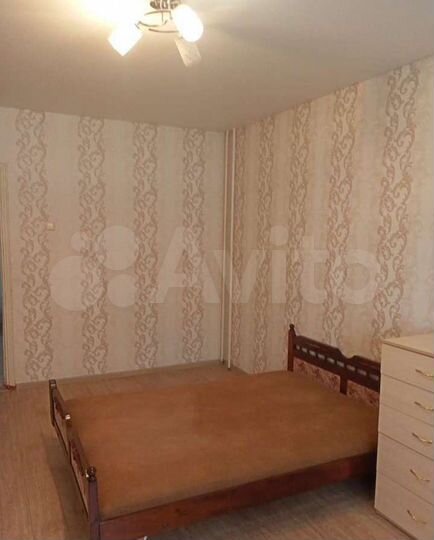 1-к. квартира, 42 м², 1/5 эт.