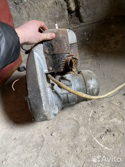 Двигатель т200м