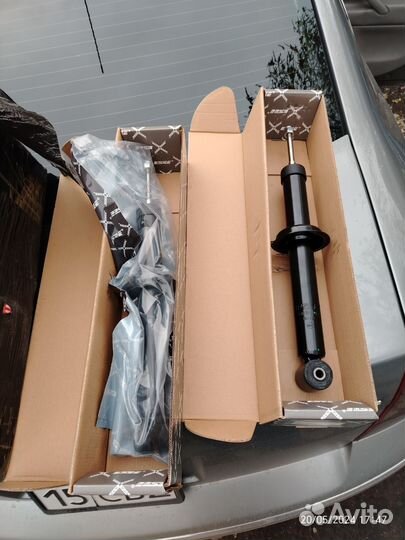 Амортизаторы задние Ауди 80 б3