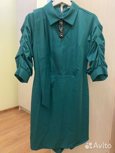 Платье женское 42 44