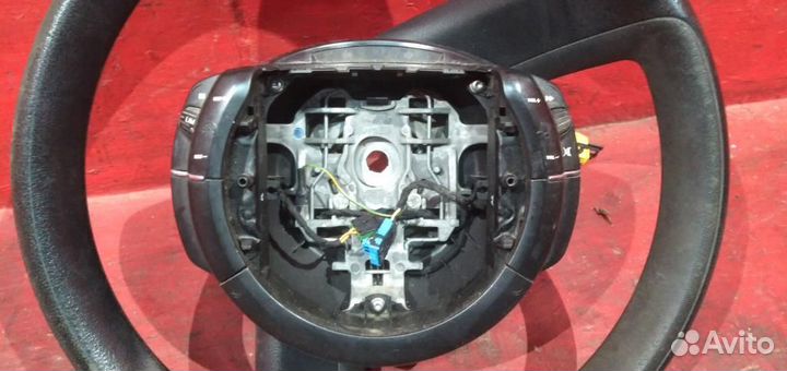 Руль Citroen C4 Ситроен С4 2005-2011 с кнопками