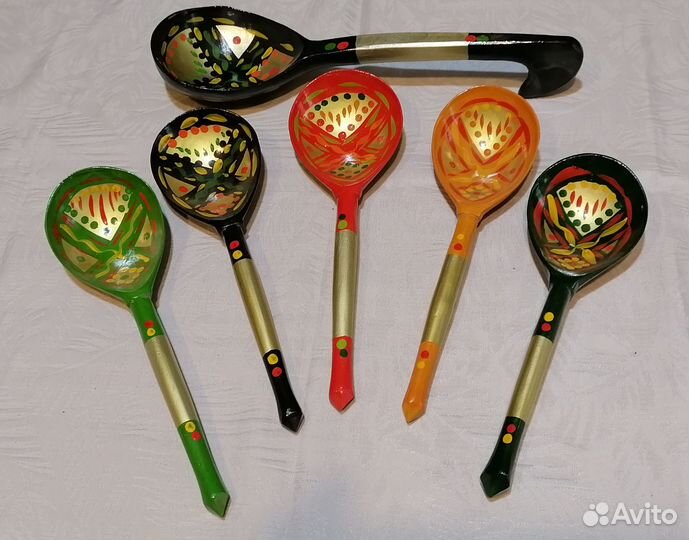 Деревянные ложки хохлома