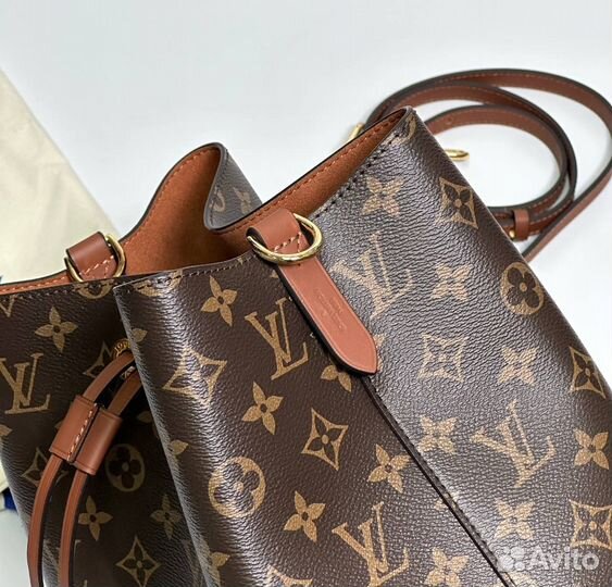 Сумка Louis Vuitton NeoNoe