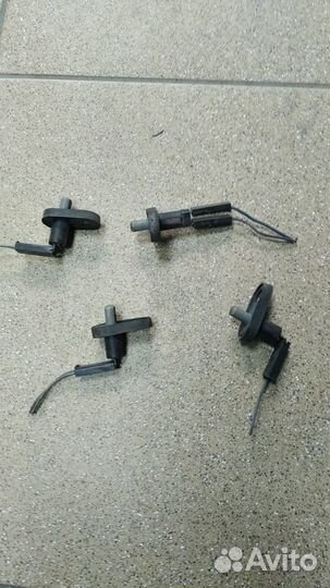 Концевик двери Опель Астра F Комплект