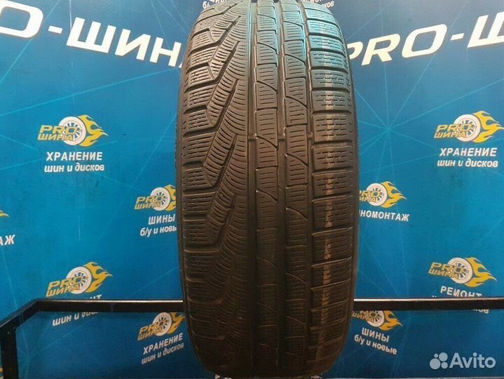 Pirelli Winter Sottozero II 235/50 R19