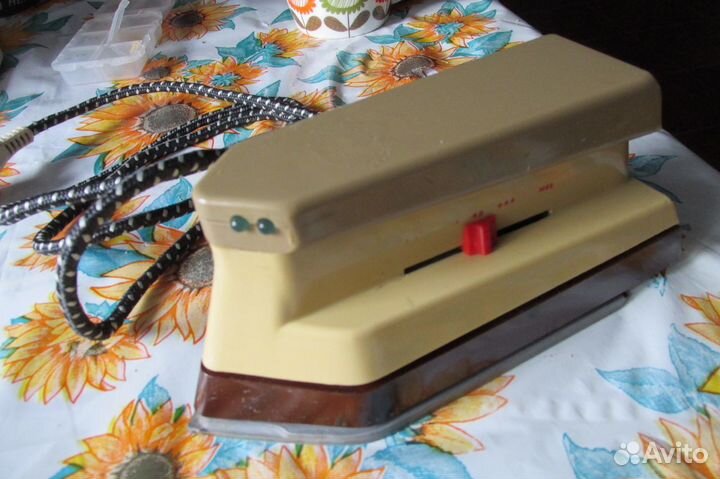 Электроутюг СССР