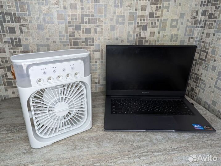 Настольный кондиционер/вентилятор с увлажнением