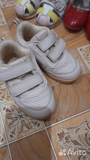 Детская обувь 23-26