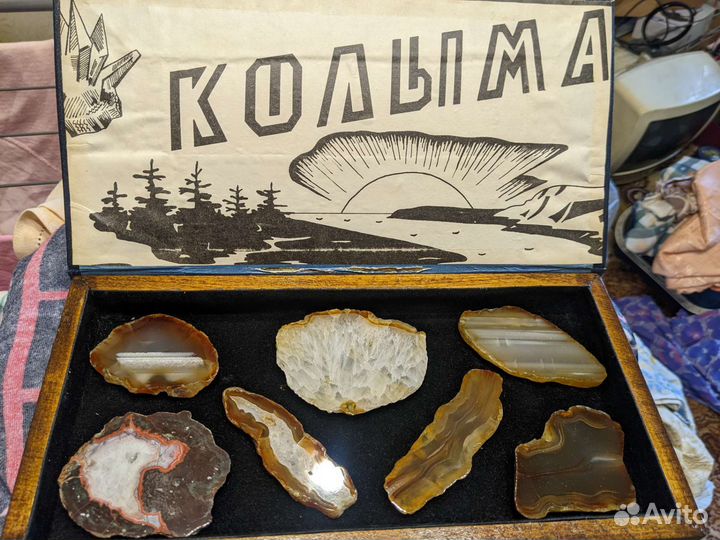 Полудрагоценные камни