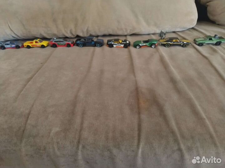 Машинки хотвилс