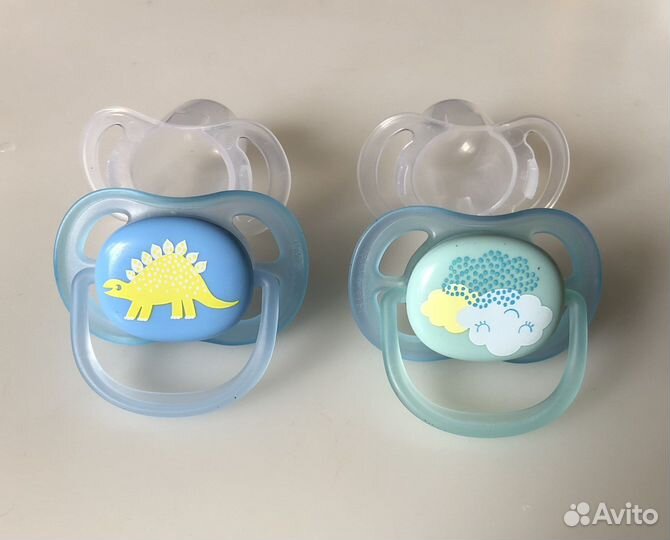 Пустышки Philips Avent 0-6 мес. с футляром, б/у