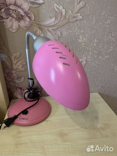 Лампа настольная