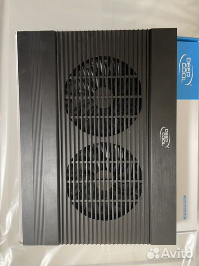 Подставка с охлаждением