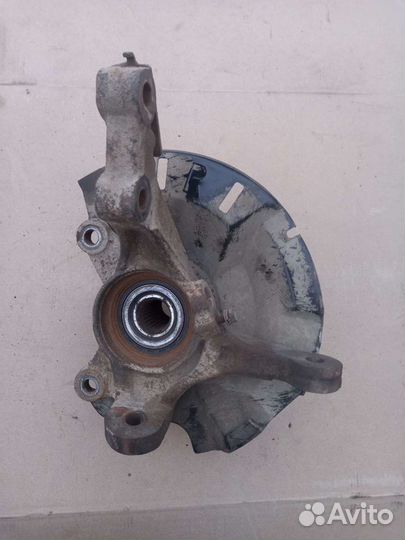 Поворотный кулак правая под датчик abc hyundai sol