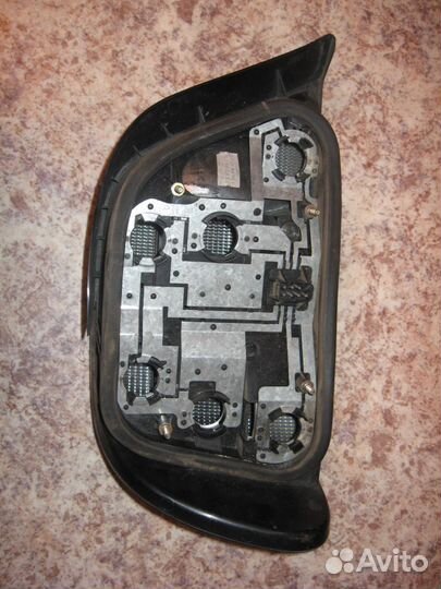 Задние фонари