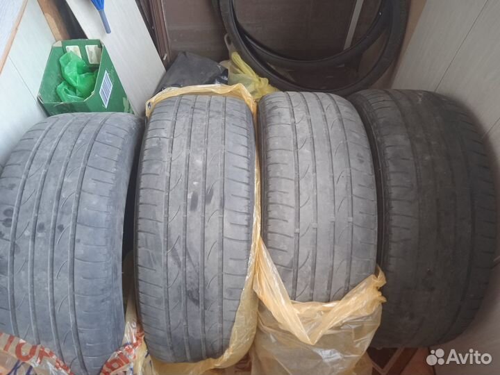 Bridgestone Dueler H/P Sport 235/55 R17 99