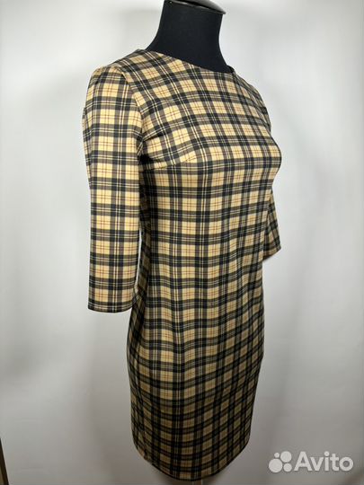 Платье в клетку 44