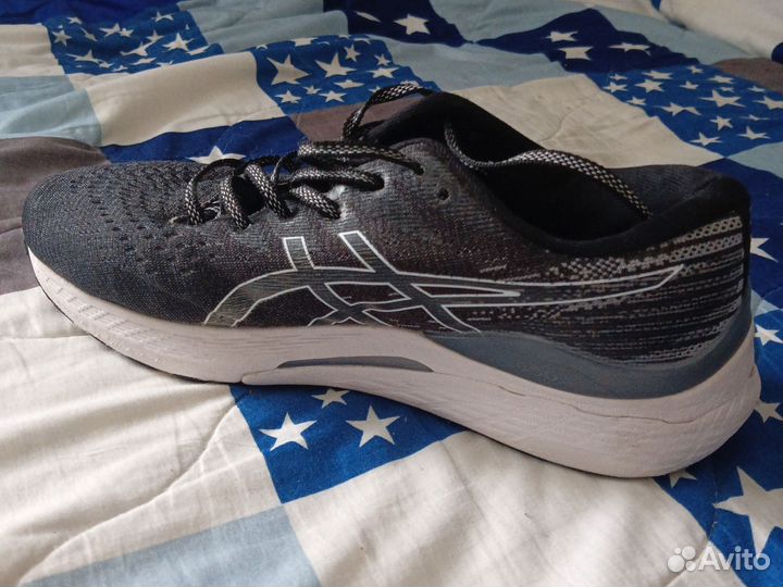 Кроссовки asics gel kayano 28