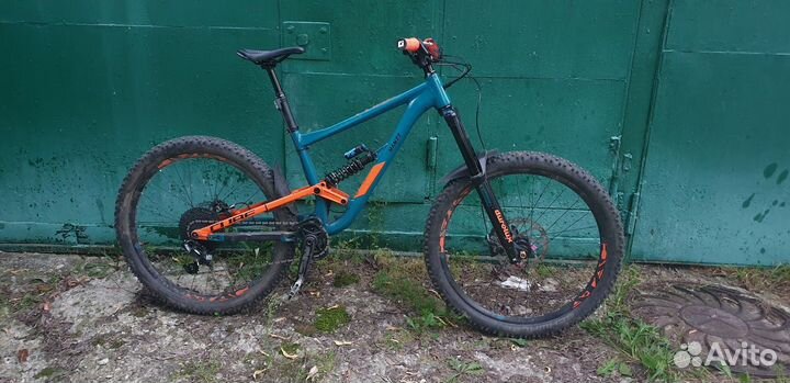 Велосипед 27.5 Cube Hanzz 190 18